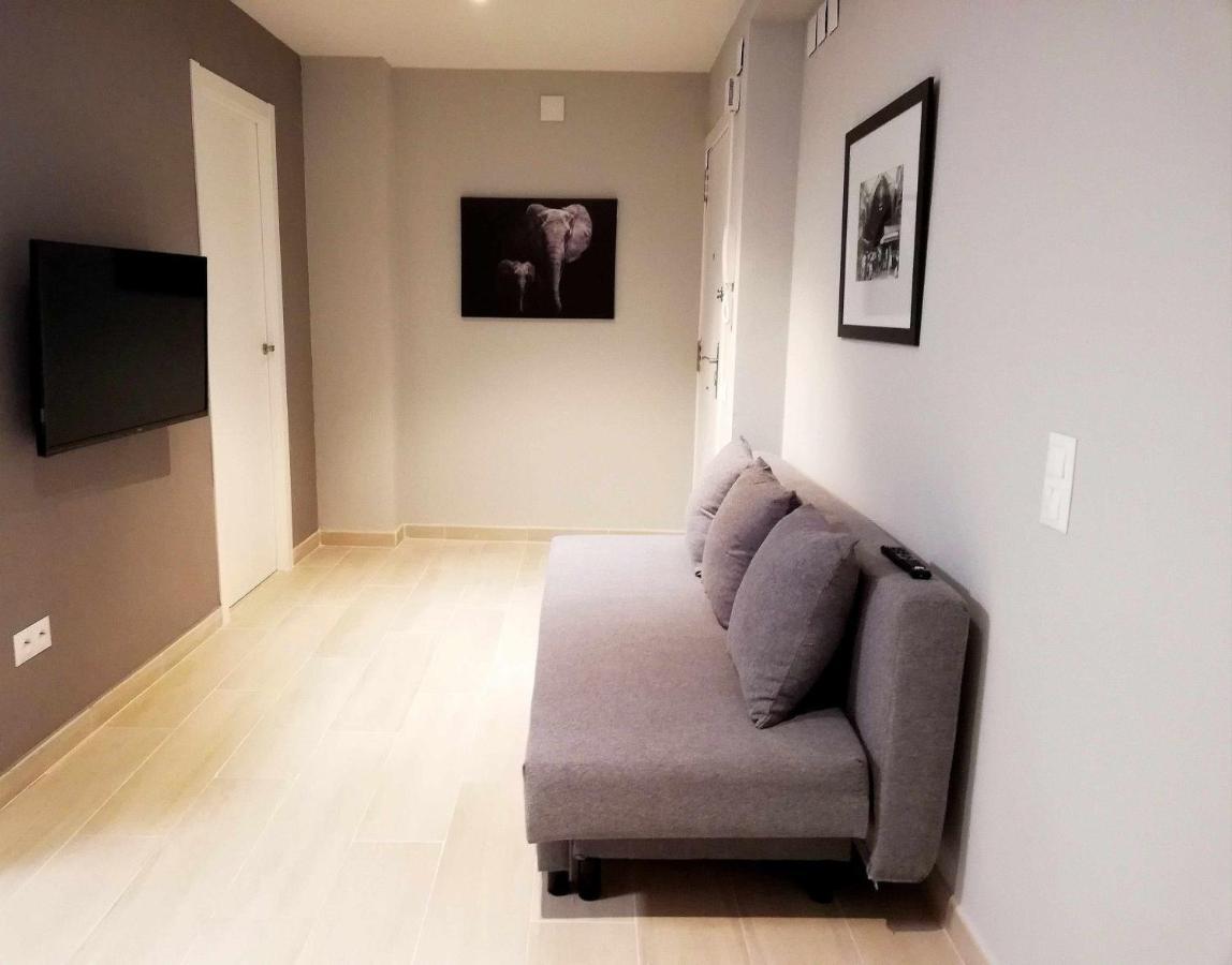 Mazi Apartments Suite 마타로 외부 사진