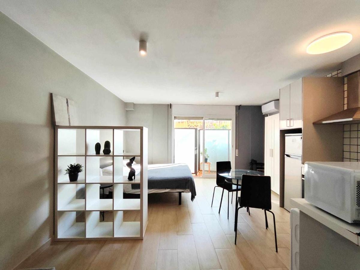 Mazi Apartments Suite 마타로 외부 사진